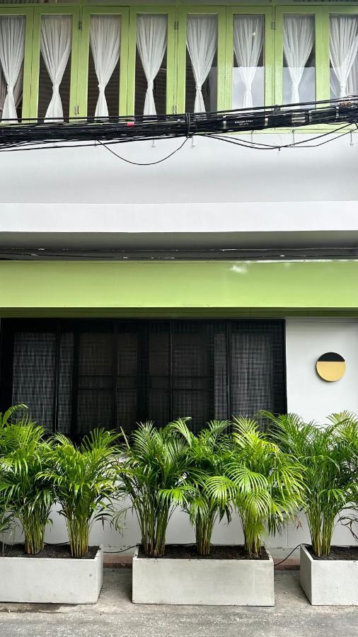 The Tangerine Guesthouse Bangkok Ngoại thất bức ảnh