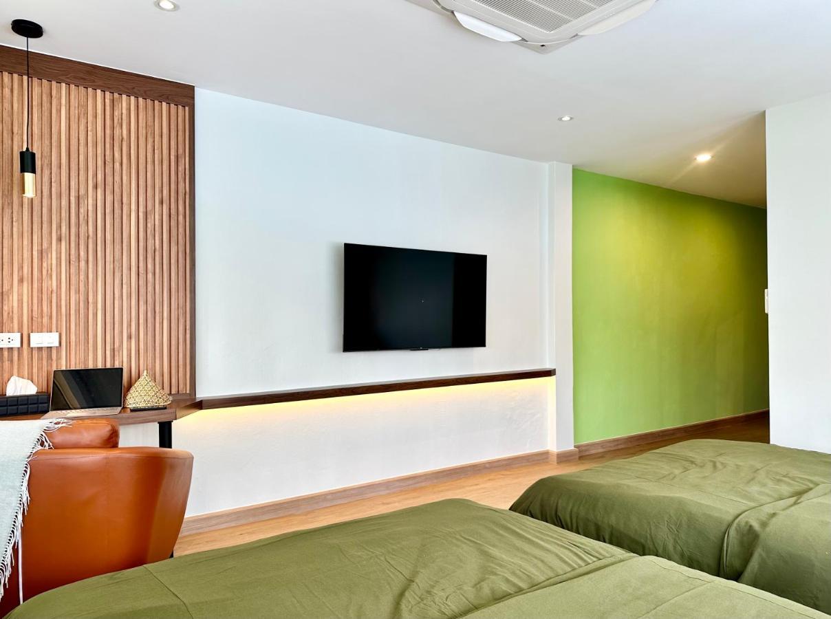 The Tangerine Guesthouse Bangkok Ngoại thất bức ảnh