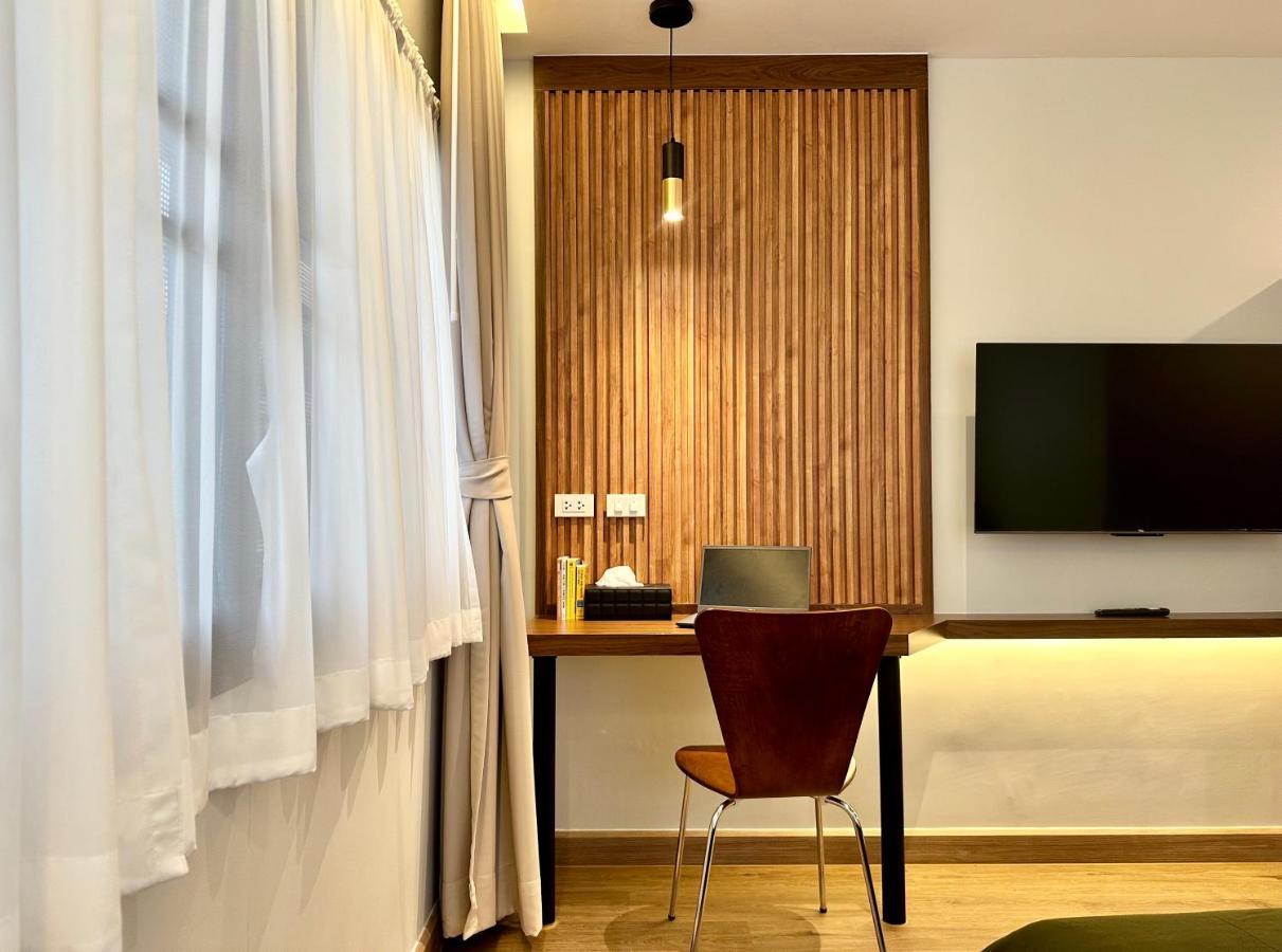The Tangerine Guesthouse Bangkok Ngoại thất bức ảnh
