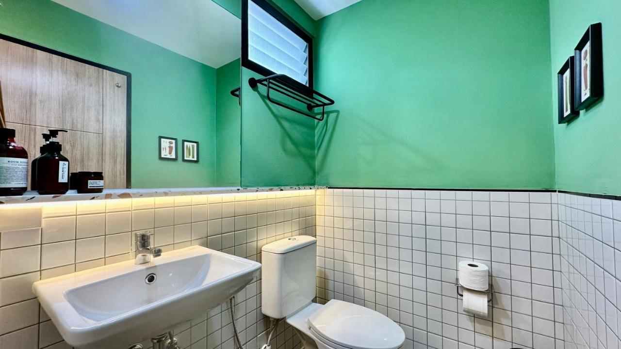 The Tangerine Guesthouse Bangkok Ngoại thất bức ảnh