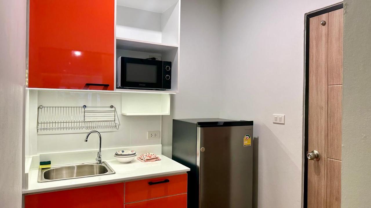 The Tangerine Guesthouse Bangkok Ngoại thất bức ảnh