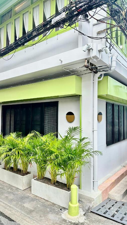 The Tangerine Guesthouse Bangkok Ngoại thất bức ảnh